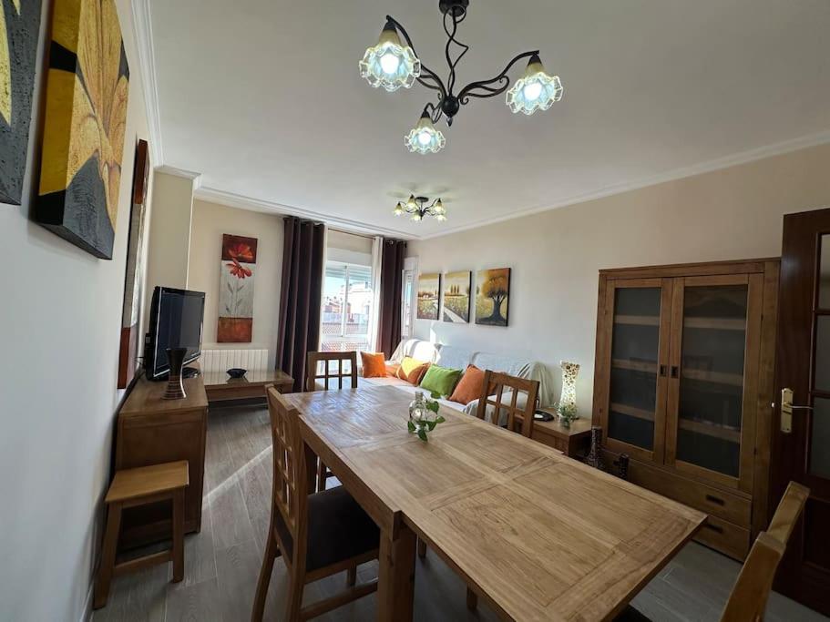Апартаменты Piso En Linares Zona Centro Con Parking Gratis Экстерьер фото
