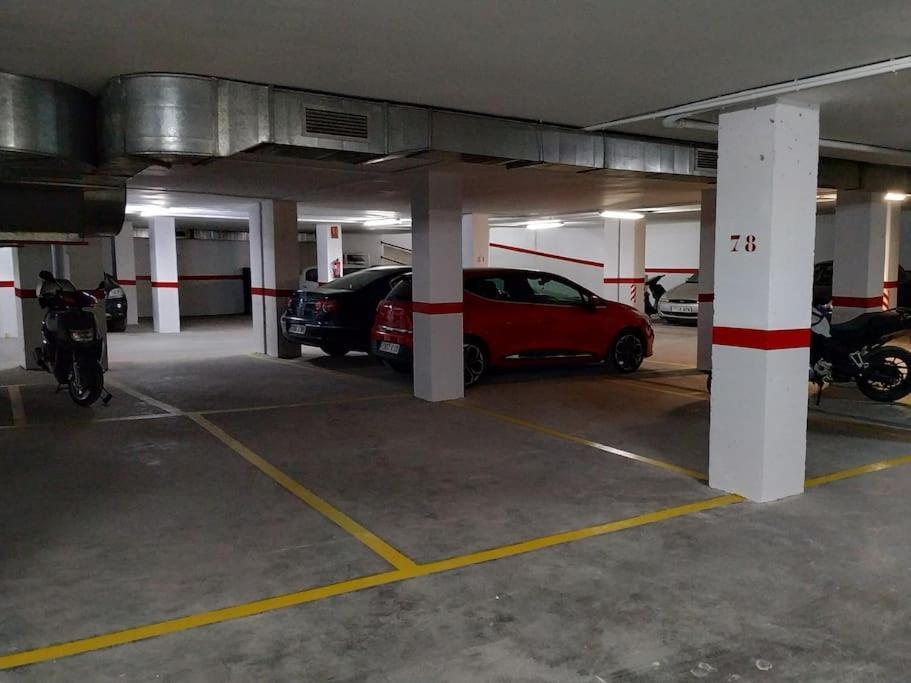 Апартаменты Piso En Linares Zona Centro Con Parking Gratis Экстерьер фото